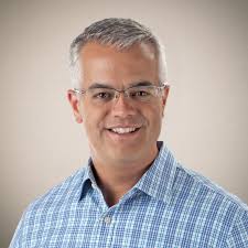 Francesca's hires Stage Stores exec as new CEO