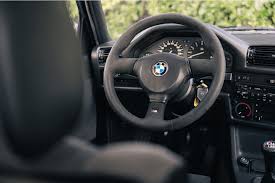 Image result for Gris 1990 ARO