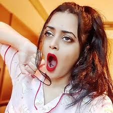 There was a place in childhood that I remember well, and there a voice of  sweetest tone bright fairy tales did tell. Samuel lover @nightwearbubbles  Best slumber and qauarantine dresscode ever...💯💥💫❤ Comes