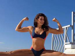 We would like to show you a description here but the site won't allow us. Wer Macht Den Schoneren Spagat Bianca Oder Jean Claude Van Damme Stars Vol At