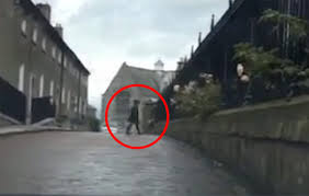 Extraktlab 3.300 views29 days ago. Is This A Ghost Captured On Camera In Armagh Today Armagh I