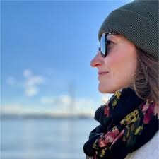 It is hard to believe that I am already sharing my graduation from Rollins… 