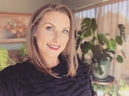 Kristine Delaney's Instagram, Twitter & Facebook