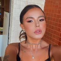 Debbie Palermo's Instagram, Twitter & Facebook