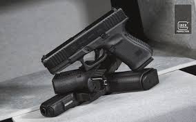 12 instant upgrades for the glock 19 and one is free! Glock Perfection Download Area