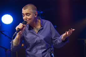 Sinéad o'connor — nothing compares 2 u 04:40. Sinead O Connor Irlands Musikalische Rebellin