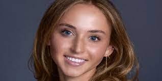 Kaitlyn Marinelli's Instagram, Twitter & Facebook