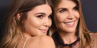 Olivia Jade Still Holds 'Some Resentment' for Mom Lori Loughlin