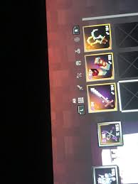 Like most weapons in minecraft dungeons, the diamond sword is a random drop. Which Should I Use Heartstealer Or Fighter S Bindings R Minecraftdungeons