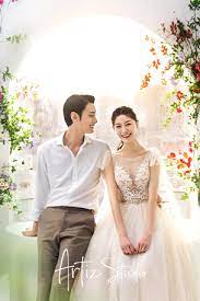 Korea artiz studio was founded in busan, south korea in 2008 and has since become the most fashionable and popular korean style wedding photography brand around the world serving over 200. Korean Artiz Studio ä¸¨ Pre Wedding Photography