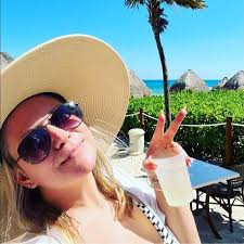 Bday frens! I had an amazing weekend but definitely missing some pics. Add  accordingly 😉 Thank everyone so much for making me aware of all the love  #nomoreshotseverprob @kimitskim @christopherjooones @lilly.rose.krissinger  @jpatt812 @