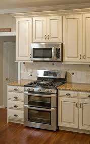 Antique English Turin Kitchen Cabinets Page 4 Beige Kitchen Kitchen Renovation Beige Kitchen Cabinets