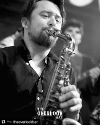 Thanks for the cool shot @hellenmadeitt!