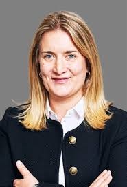 Graph Analytics", the technology known from online shopping, used against  financial crime