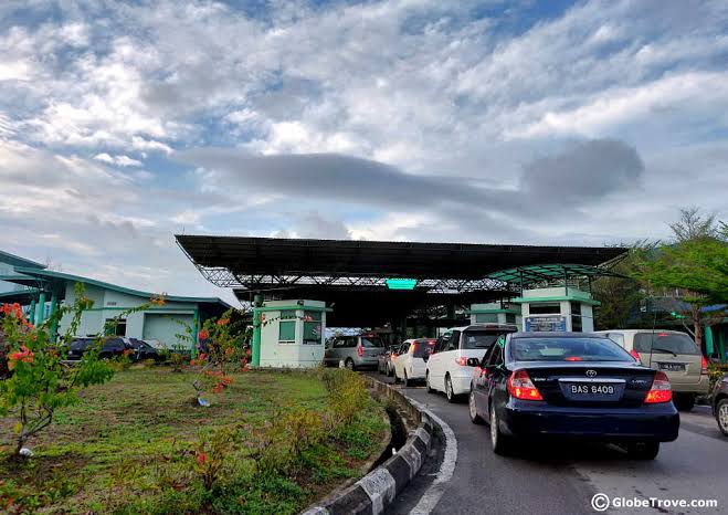 Mga resulta ng larawan para sa Malaysia-Brunei Border"