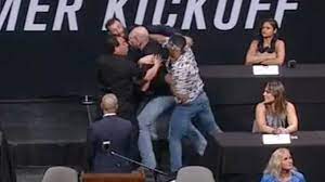 Lee S Trash Talk About Chiesa S Mom Causes Scuffle Espn Youtube