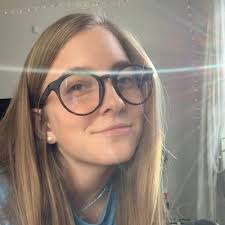 Maggie Johnston (@maggiejohnst0n)