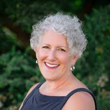 Beth Parr's Instagram, Twitter & Facebook