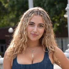 Susan Dibble's Instagram, Twitter & Facebook