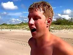 Bien sûr qu'il existe différents types de jeux. Plage