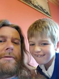 Hate going into random squads and your teammates don't have mics 🤣