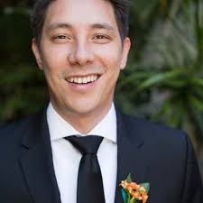 Tim Kellogg: "The #databricks #AI assistant …"