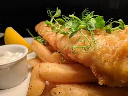 Sono stata ospitata da una famiglia inglese e devo ammettere che non ho avuto l'opportunità di assaggiare fish and chips fatti da loro, mi hanno. Fish And Chips Ricetta Storia E Aneddoti Gambero Rosso