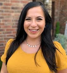 Desiree Hurst's Instagram, Twitter & Facebook