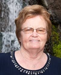 Andrea Busse's Instagram, Twitter & Facebook