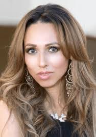 Mayra Bennett's Instagram, Twitter & Facebook