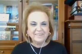 Τον μάρτιο του 1992 στέφτηκε σταρ ελλάς! Pagwnh Mia Oikogeneia Kai Kaneis Allos Sto Rebegion Diaforetiko