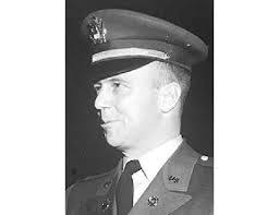 Kimberly Freeze's Instagram, Twitter & Facebook