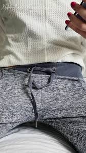 포르노를 보고 커밍하는 애기