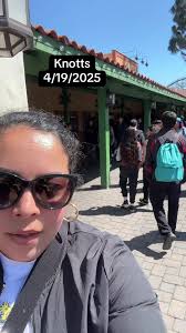 Knotts Souvenir Bottle 2025