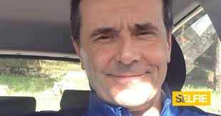 Um ano após a morte do pai, Jorge Gabriel presta homenagem: "Foi assim que  resisti à partida"