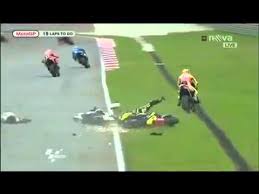 Simoncelli lost control of his san carlo gresini honda machine at turn 11 and the former 250gp his death came just seven days after he scored the best motogp result of his career with second in. Marco Simoncelli Dead Youtube