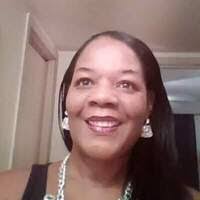 Yvette Biddle's Instagram, Twitter & Facebook