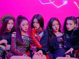 Itzy Top 10 Most Popular K Pop Girl Groups Itzy Girl Group Kpop Girls