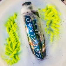 Black Light Hybrid Radiant Finish Car Wash Soap For Black Dark Colored Cars
