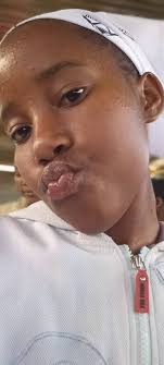 A pretty young lady still learning more about life 🥺💫🦋🤎