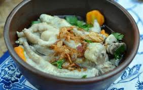 Kerupuk ini memiliki rasa yang gurih dan sangat cocok sebagai pelengkap menu makanan anda. Cara Simpel Membuat Sup Ceker Ayam Semoga Rasa Lezat
