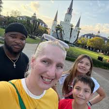 Emily Mort (@missemilymort) • Facebook, Connect with friends