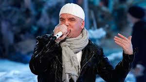 Er war schon immer ein eigenbrötler, weit oben auf seinem er macht sein ding ja auch authentisch. Dj Otzi 20 Jahre Party Und Gipfeltour