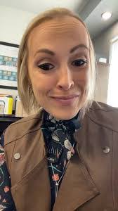 Jessica Poulin's Instagram, Twitter & Facebook