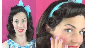 Short hair can easily be formed into a 50s look. 1950 S Pincurl Prom Princess Easy Vintage Hairstyle Fitfully Vintage Youtube