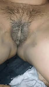 Watch this Indian Aunty Puku Bang Herself in Steamy Bondage