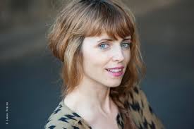 Suite aux rumeurs qui circulent dans la prison sur son codétenu, bilel est de plus en plus stressé. Originaire Du Calvados Elisa Sergent Fait Son Retour Dans La Serie De Tf1 Demain Nous Appartient La Voix Le Bocage