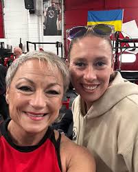 IFBB Pro Eileen Ageless Laird