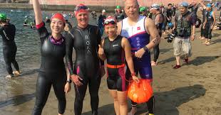 年滿18歲，對鐵人三項運動有興趣。並考量自身健康問題。 報到時須提供本人有效證件查核(國外參賽者：護照 / 國內參賽者：身分證件) 簽署參賽切結書，未簽名者大會有權不接受報名（如不同意者請勿報名參賽） 附件:參賽同意書 附件:小鐵人參賽同意書 ç¬¬ä¸€æ¬¡æµ·å¤–éµäººä¸‰é …è³½å‰å•é¡Œèˆ‡å‚™è³½å¿ƒå¾— éµäººä¸‰é … é‹å‹•è¦–ç•Œsports Vision