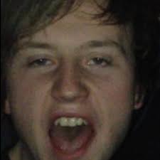 Listen to Burkababe (feat. Henrik) by Simon André in jhbdsf playlist online  for free